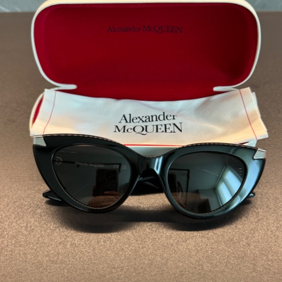 Alexande MCqueen sunglasses